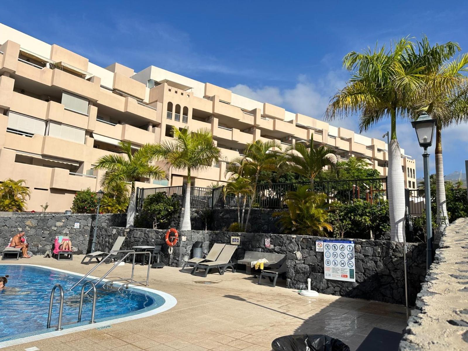 Cozy Apartment In Playa Paraiso Costa Adeje  Exteriör bild